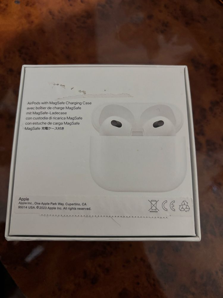 Оригинал наушник Airpods (3rd generation).