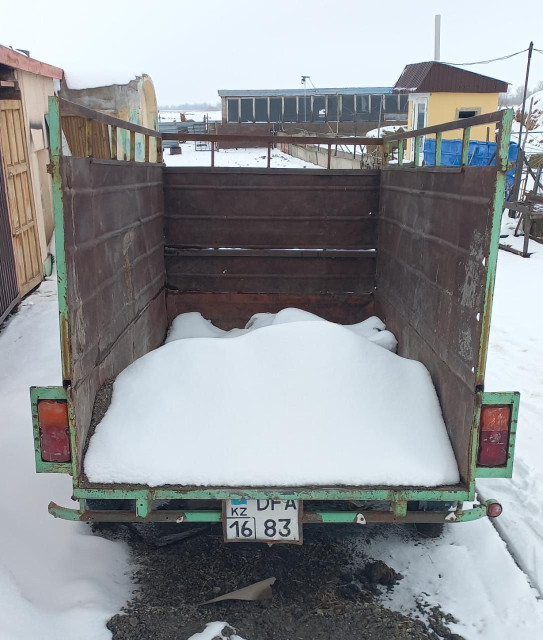 Продам легковой прицеп !!!
