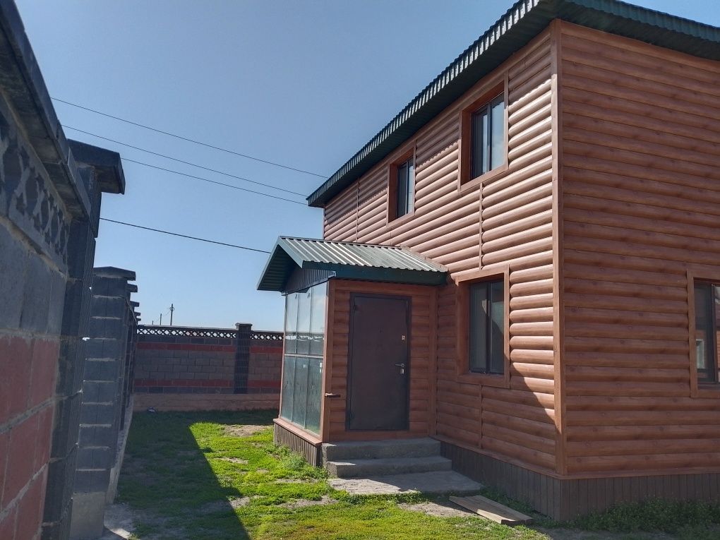 Продам 2 этажный дом.обменяю на 2х комнатную квартуру в астане