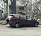 Продам машину KIA CARNIVAL