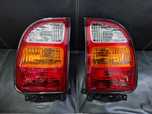 Новый Фонарь задний Toyota RAV4 (XA10) 97-00