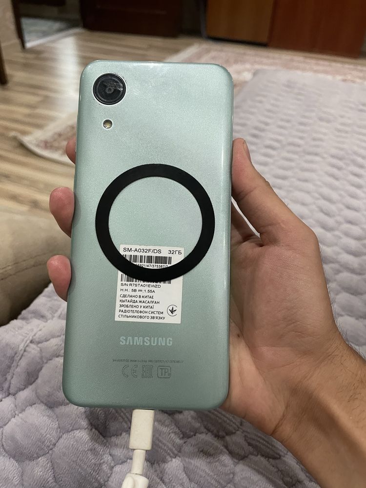 Продам Самсунг  А 032