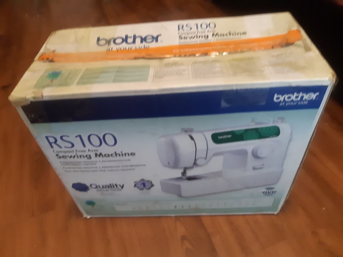Швейная машинка   Brother RS100