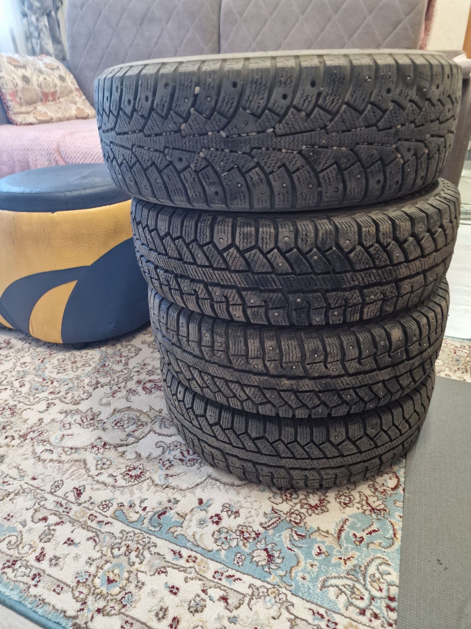 Зимнии шины R13 175/65