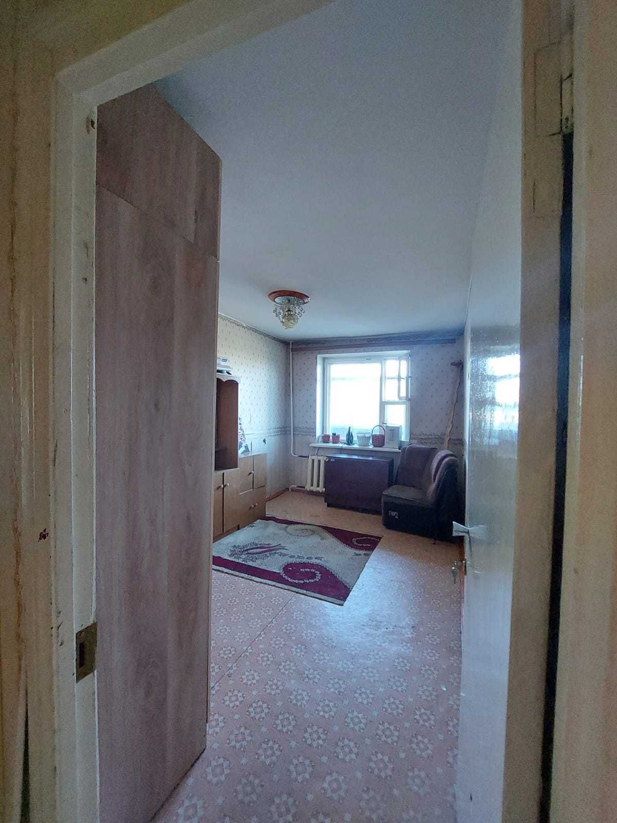 Продам 3-х Комнатную Квартиру
