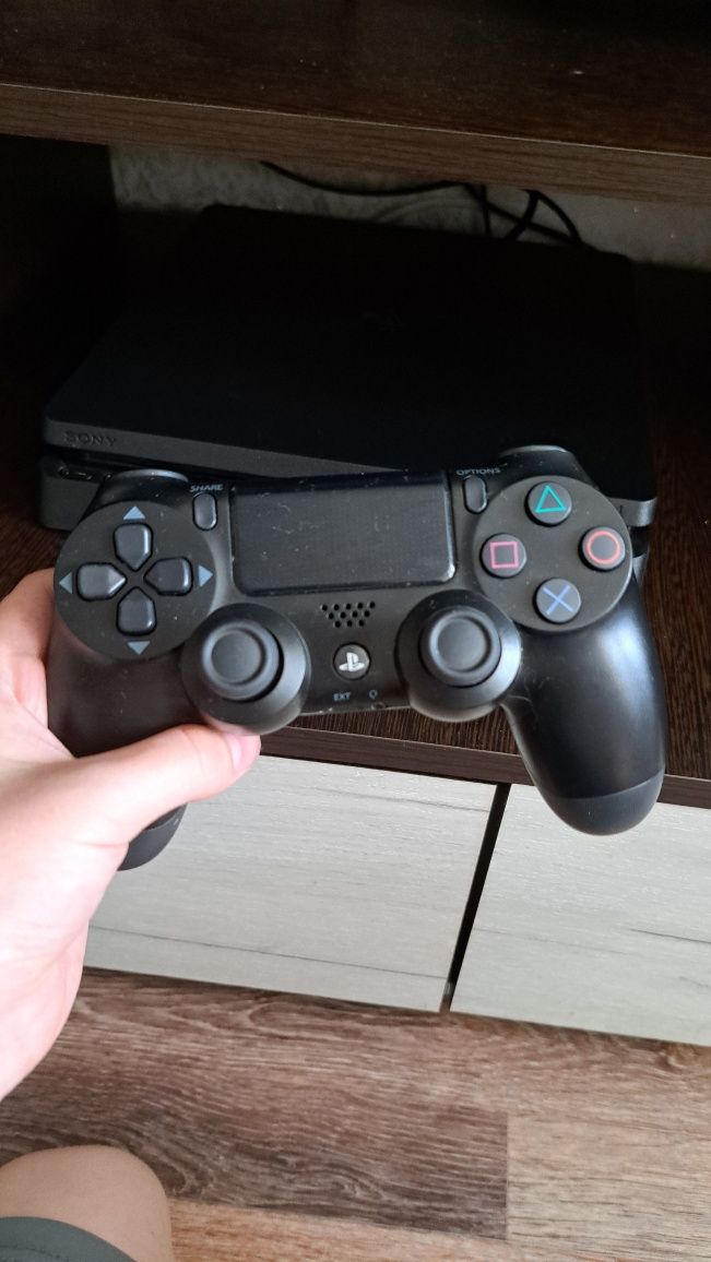 Ps 4 slim на 1tb