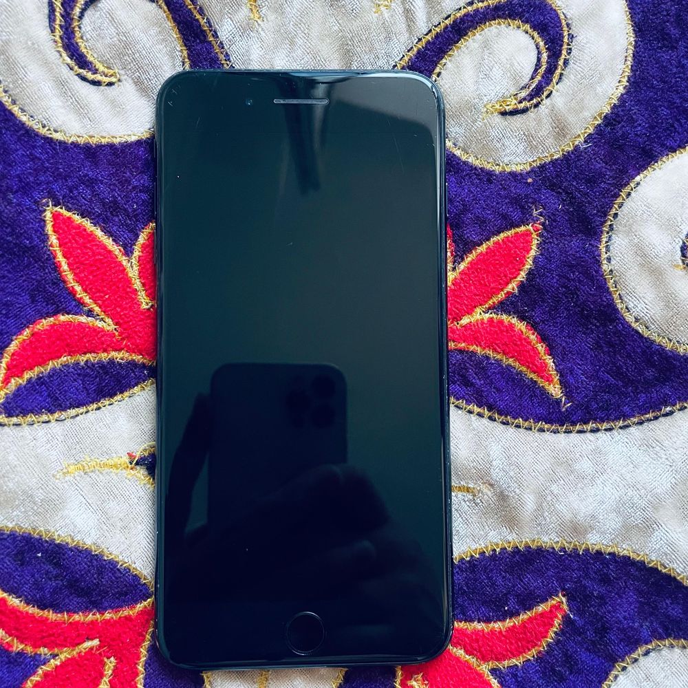 iPhone 7 Plus сатылады