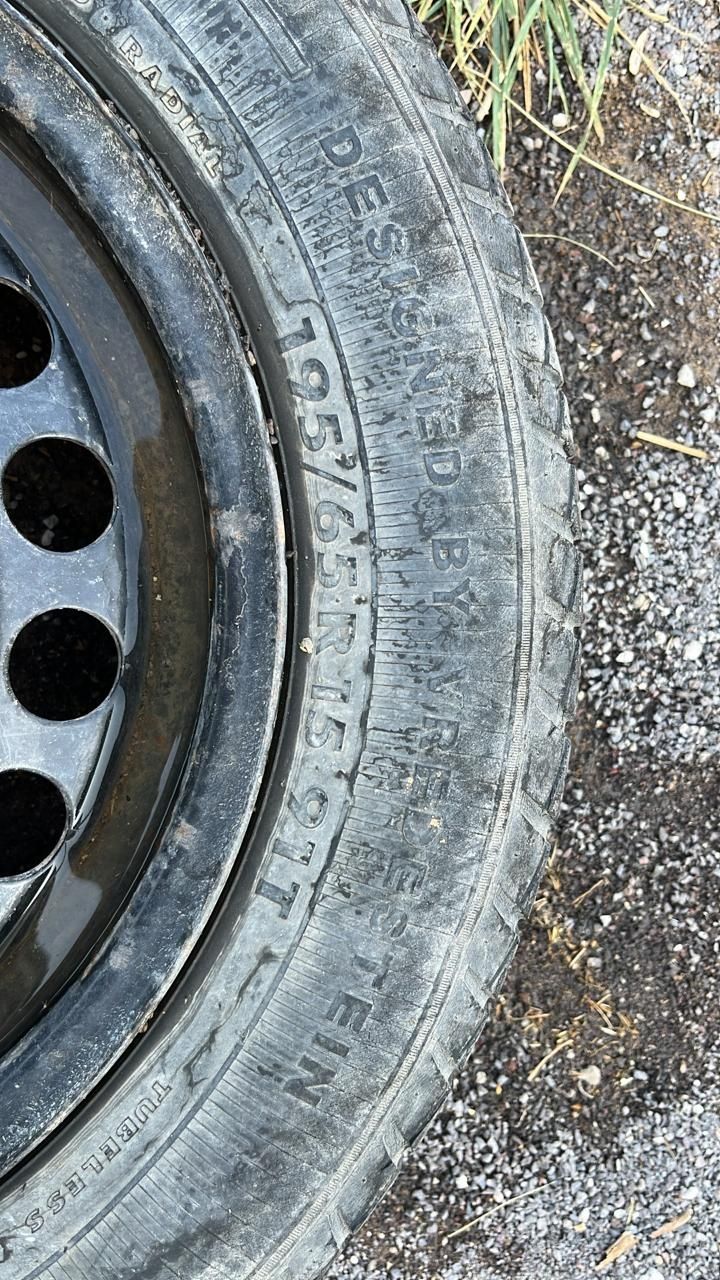 Продам запаску 15 кобальт
