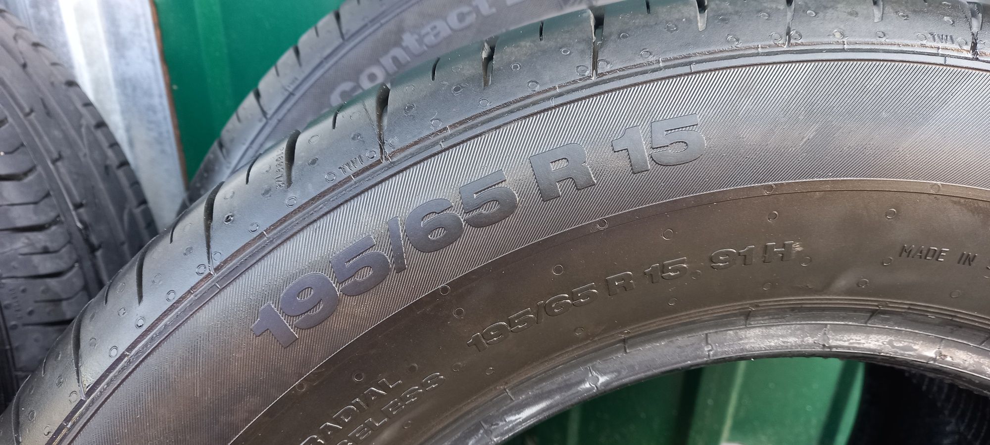 Продам летнюю резину 195/65/R15