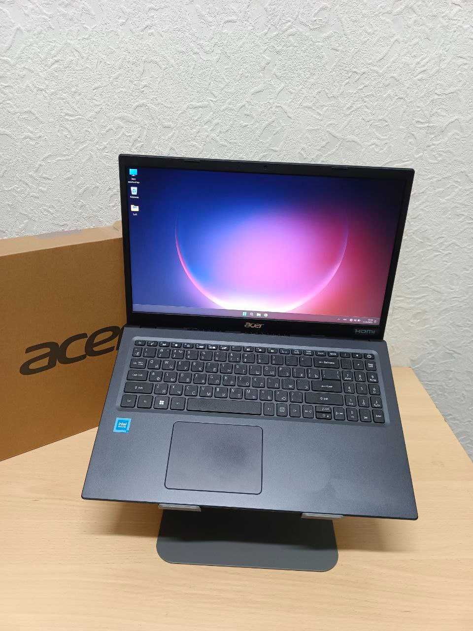 Acer Extensa 15 ноутбук с коробкой в хорошем состоянии 2024г