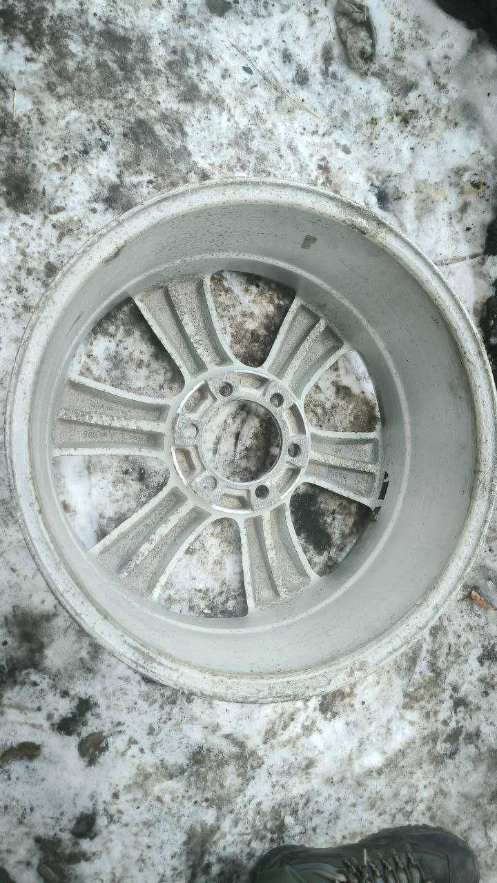 Диск R20 6x139.7 8.5jj et20 на Prado (только один диск)