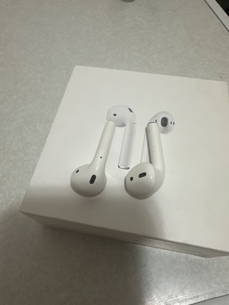 Нушники беспроводные Airpods, поколение 2