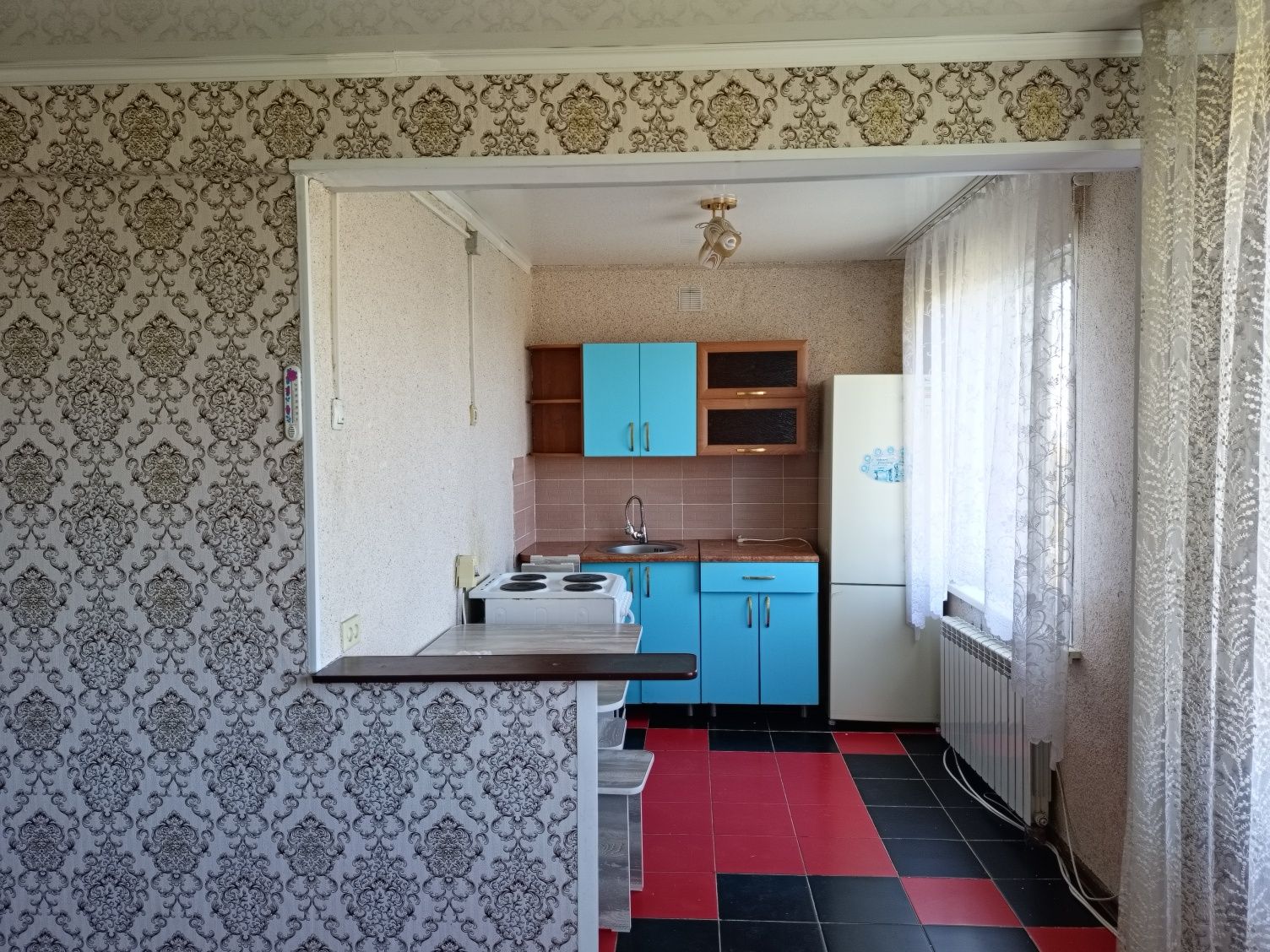 Продам 1,5., 5/5, 30 КВ.м.  ул. Горная, 8