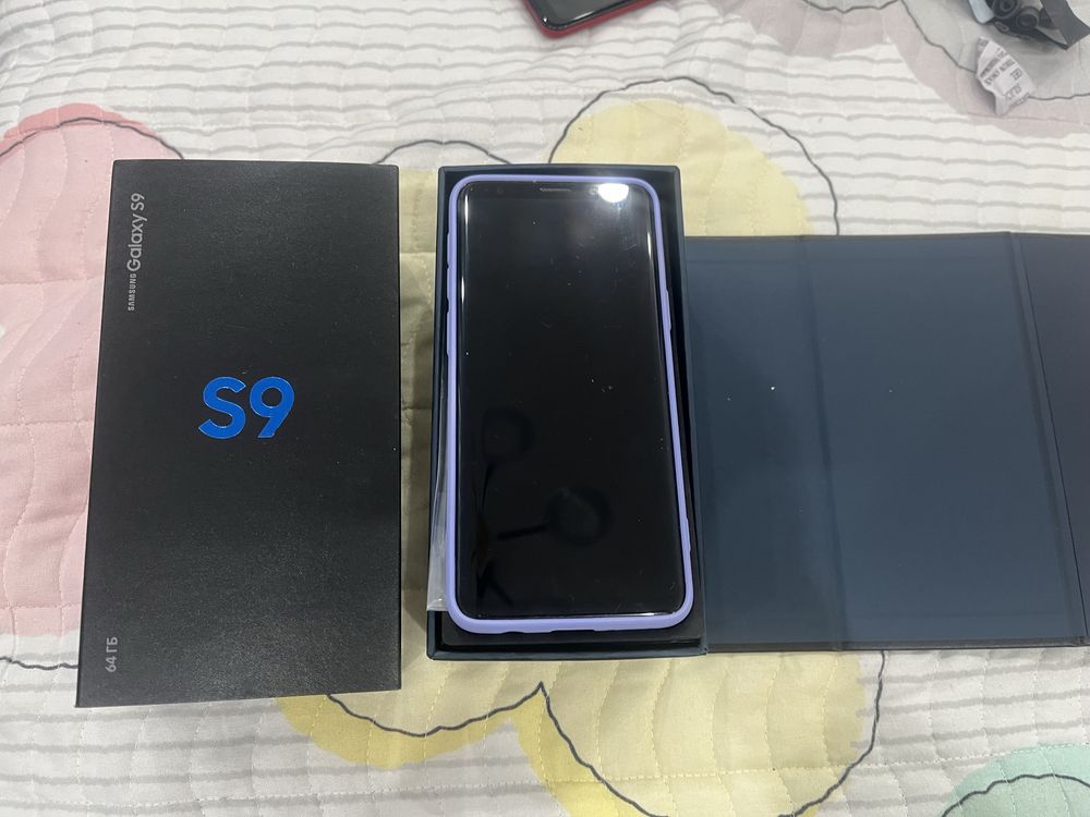 Продам 2 смартфон Самсунг А21 и СамсунгS9