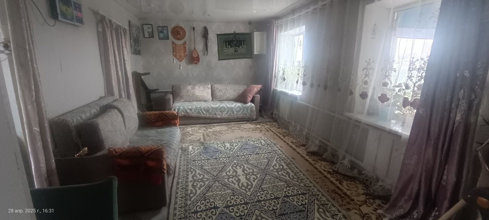 Үй сатылады . Бағасы келісімді.