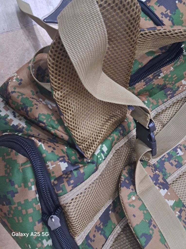 Рюкзак военный продам.