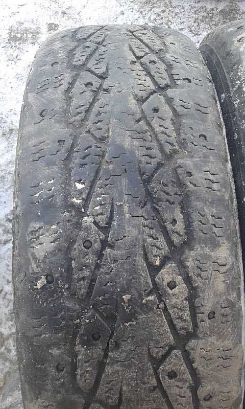 Шины 245/70 R17 - "Nokian Hakkapeliitta LT" (Россия).