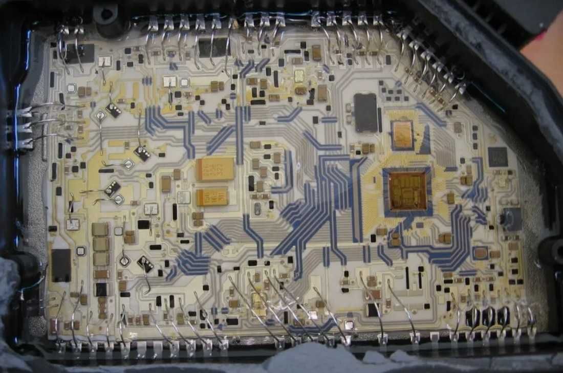 Диагностика. Ремонт блока управления вариатора 01J/0AW, АКПП  Ауди, VW