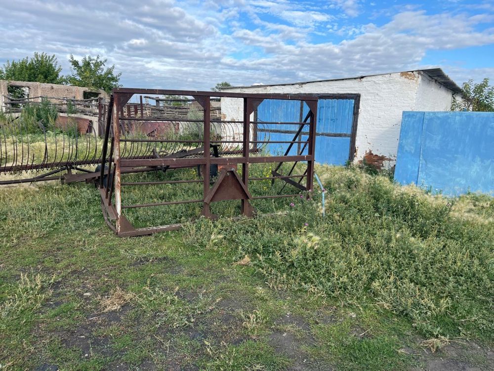 Продается трактор