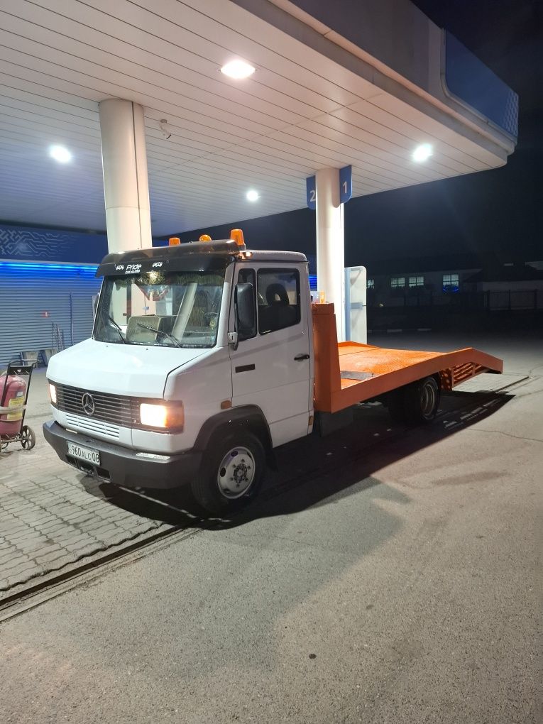 Мерседес эвакуатор продам