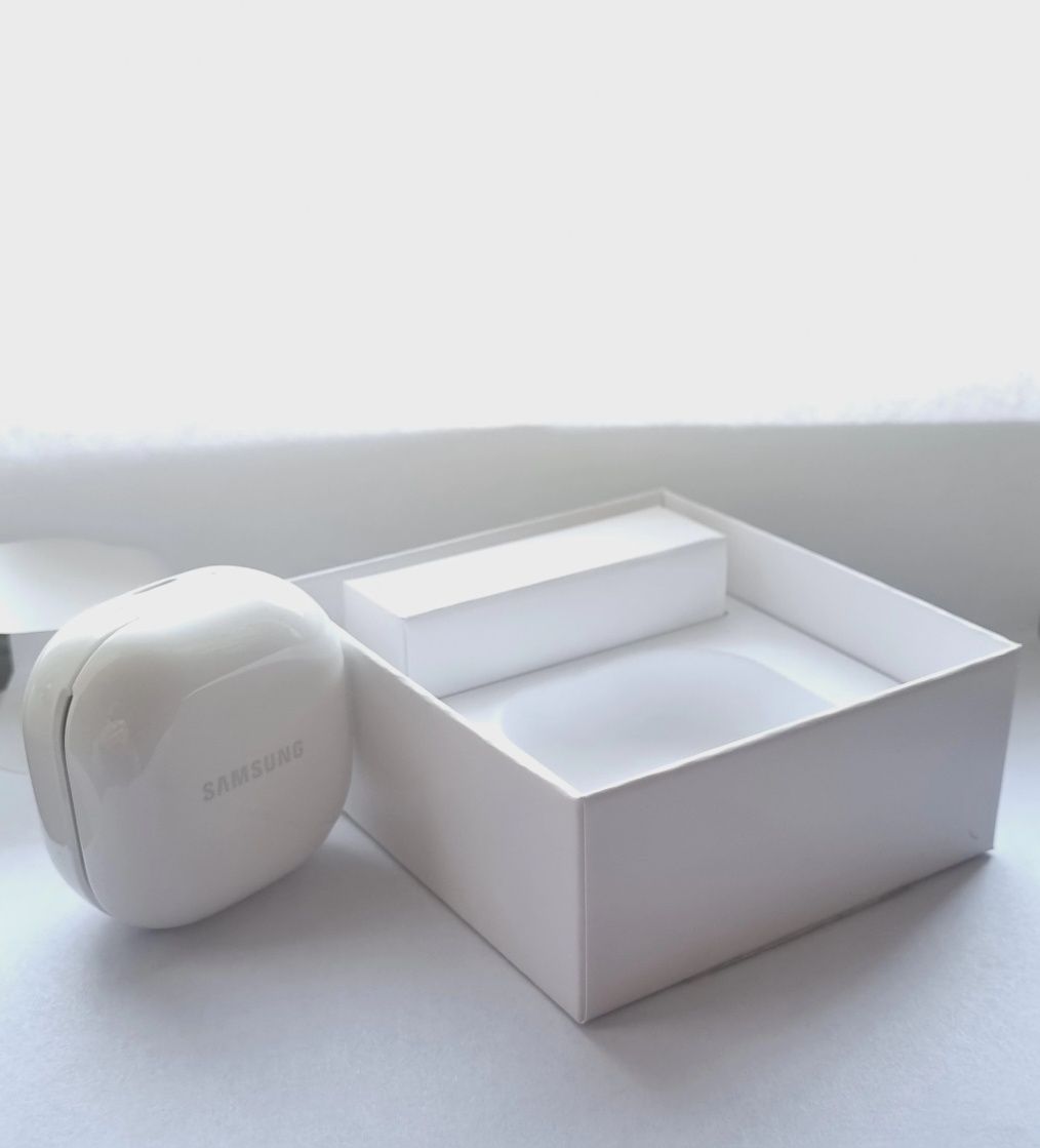 Galaxy Buds2 продам или обмен
