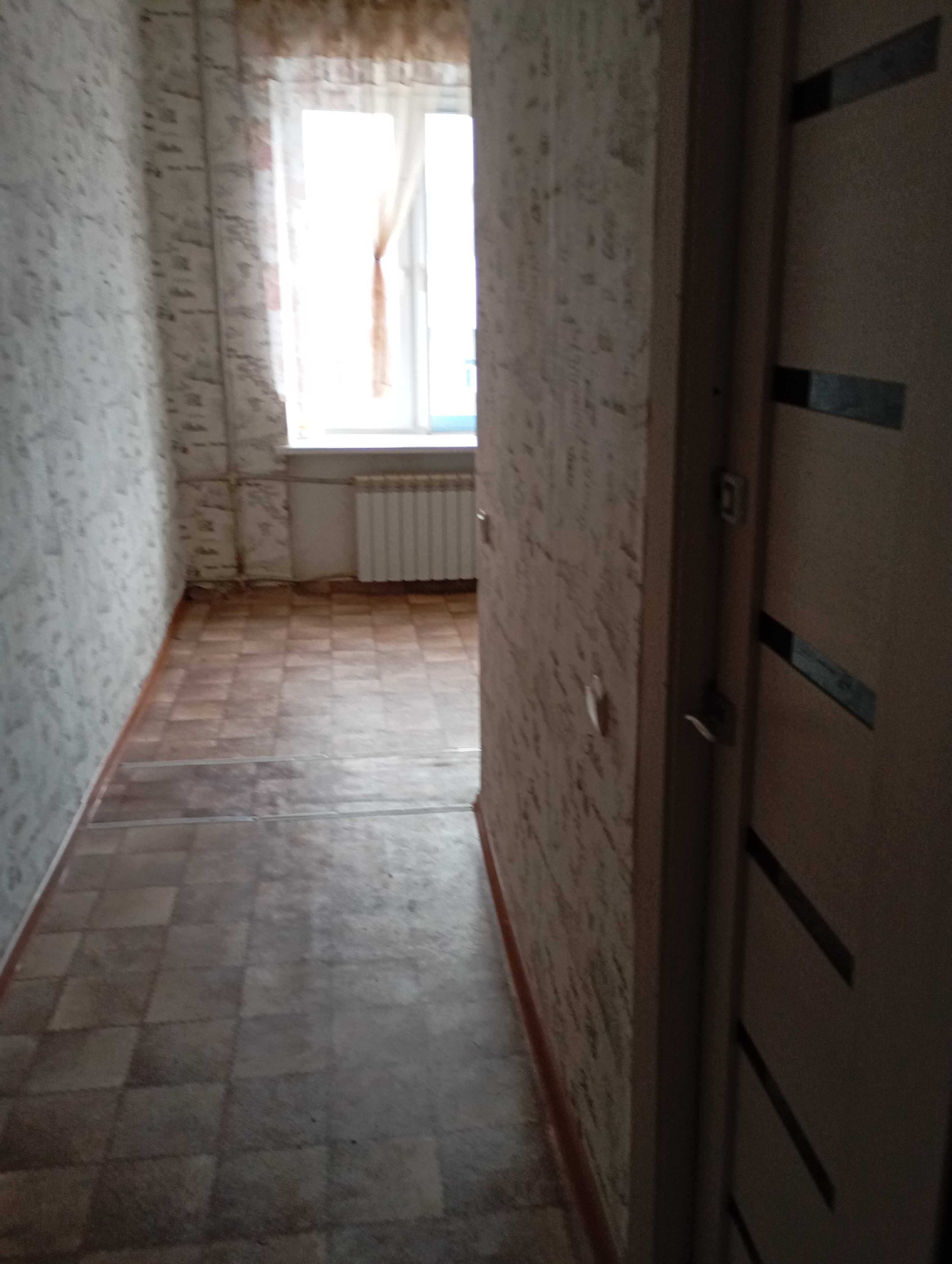 Продам 3 комнатную квартиру в центре