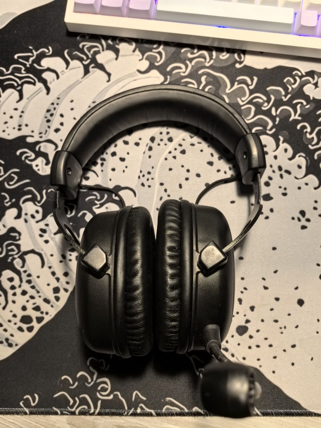 наушники HyperX Cloud Core Wireless