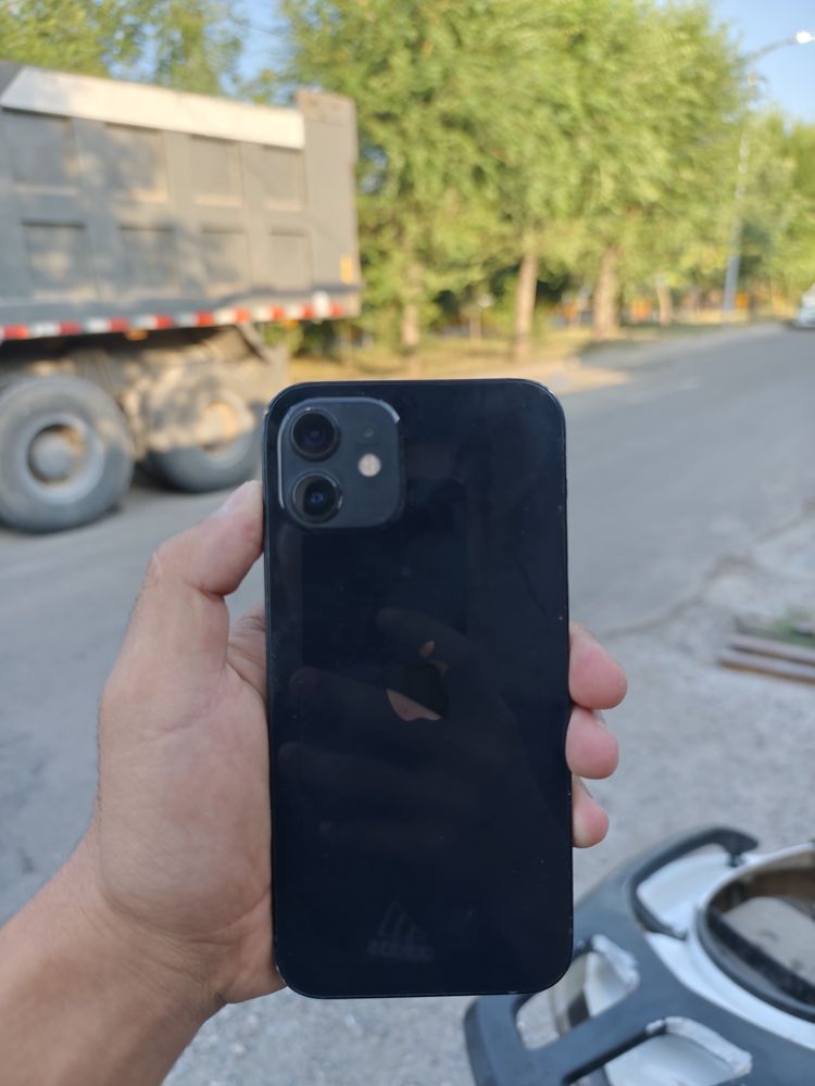 iphone 12 64/100