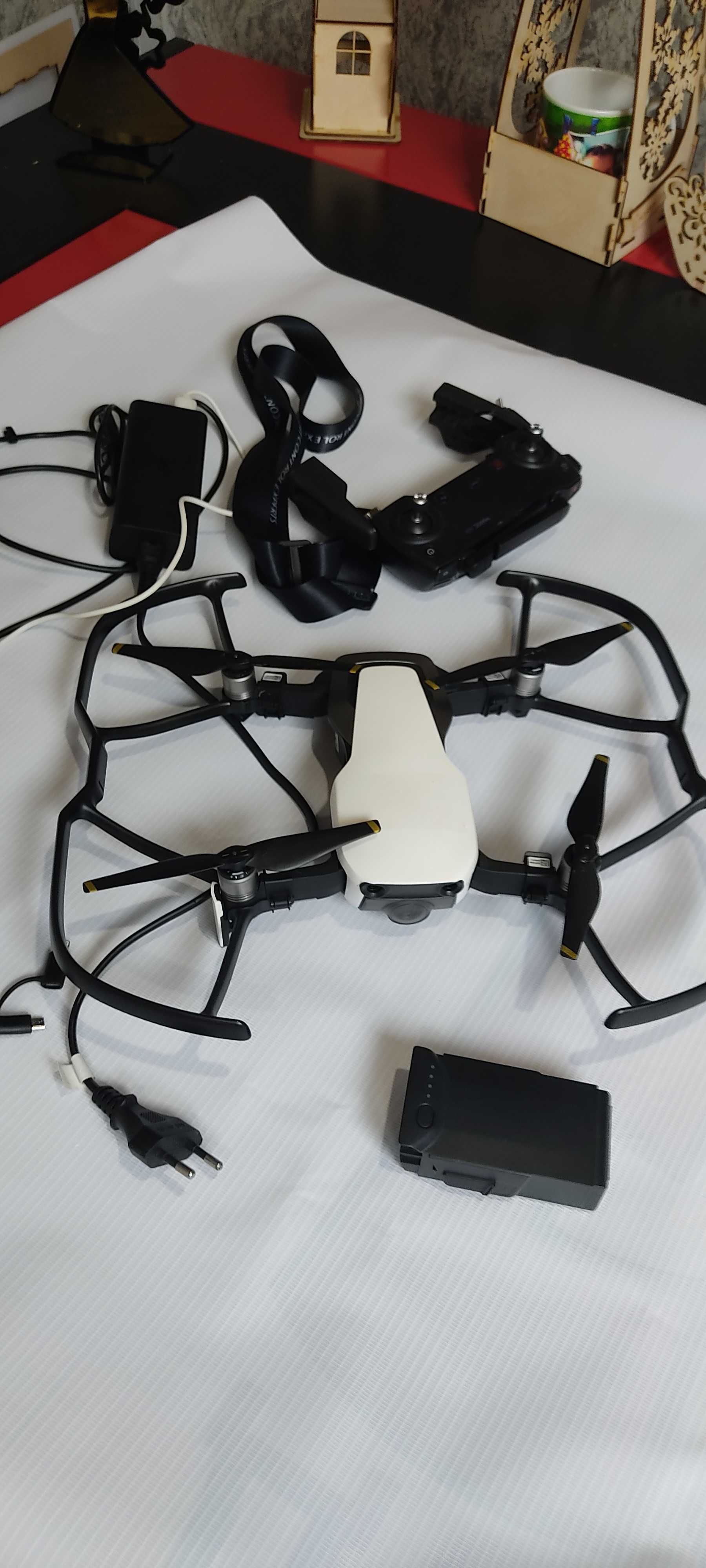 Дрон квадрокоптер DJI Mavic Air + Очки DJI GOOGLES (Виртуальный шлем )