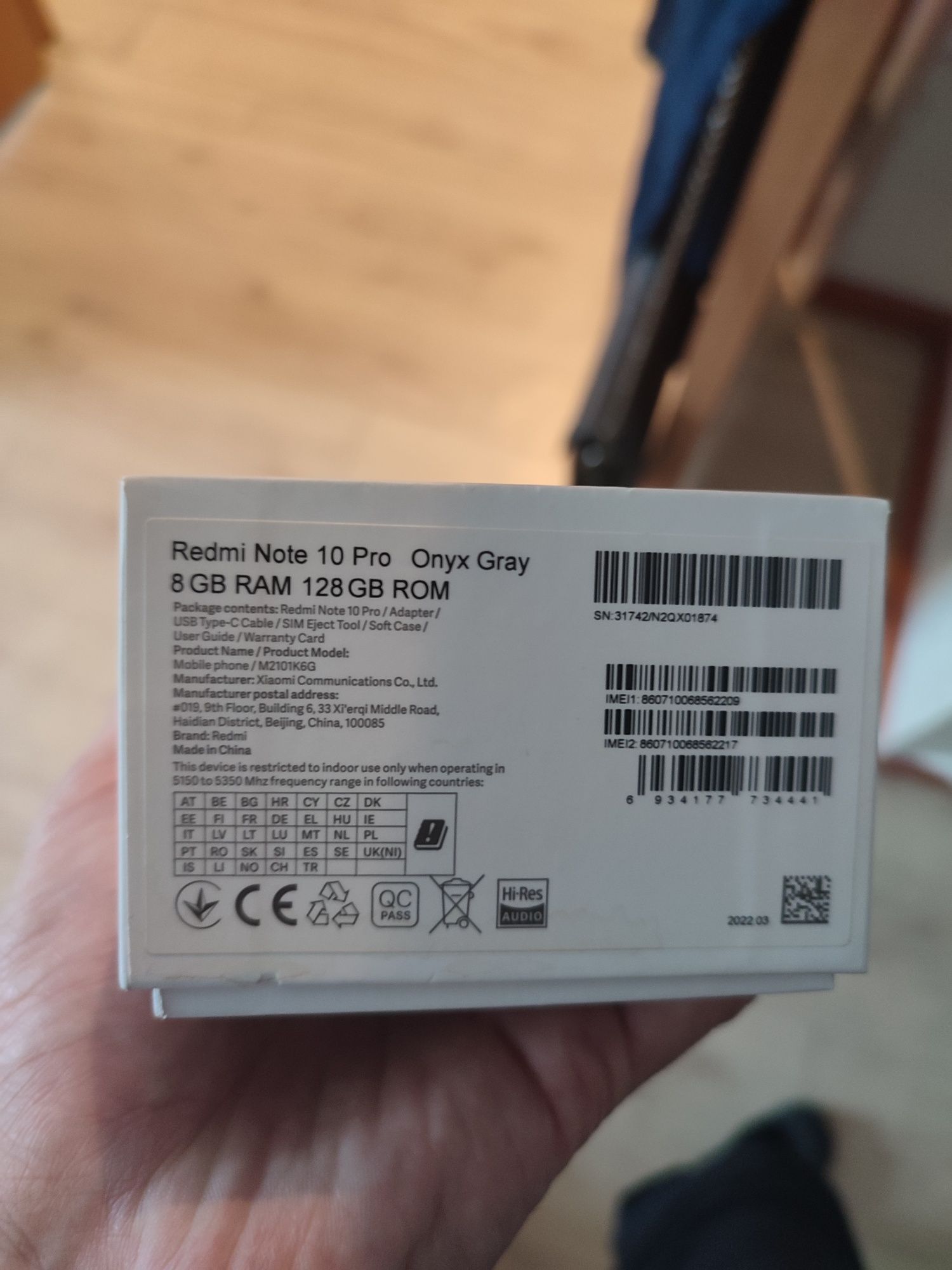 Продам телефон редми нот 10