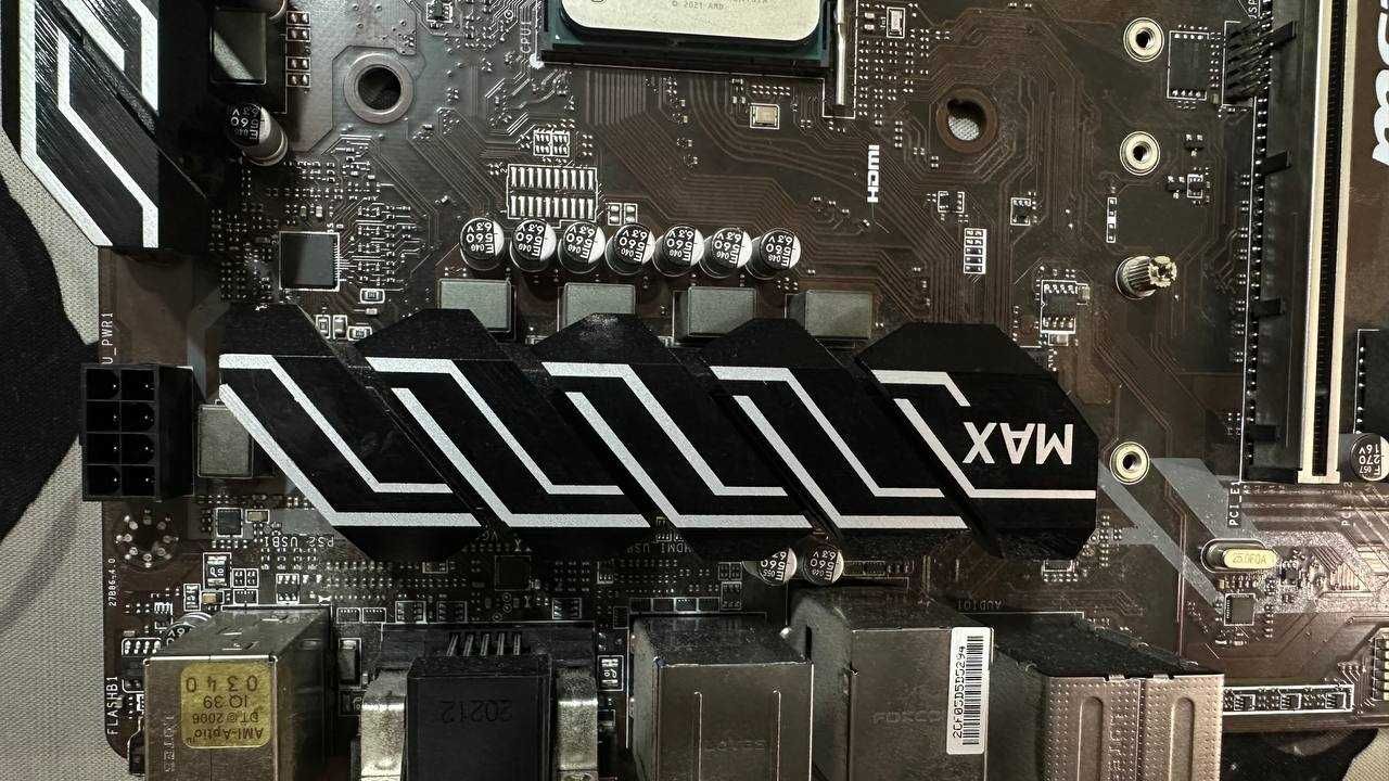 Игровой MSI B450 + Ryzen 7 5800X3D + 32GB