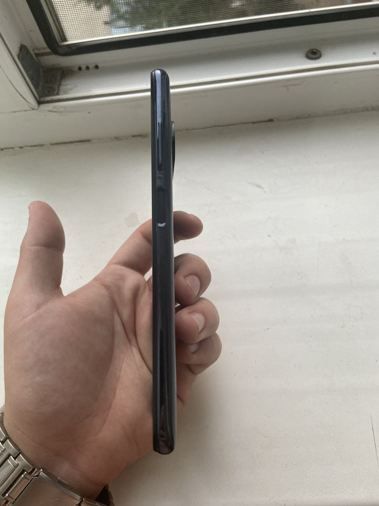 Продам телефон Poco X3 NFC