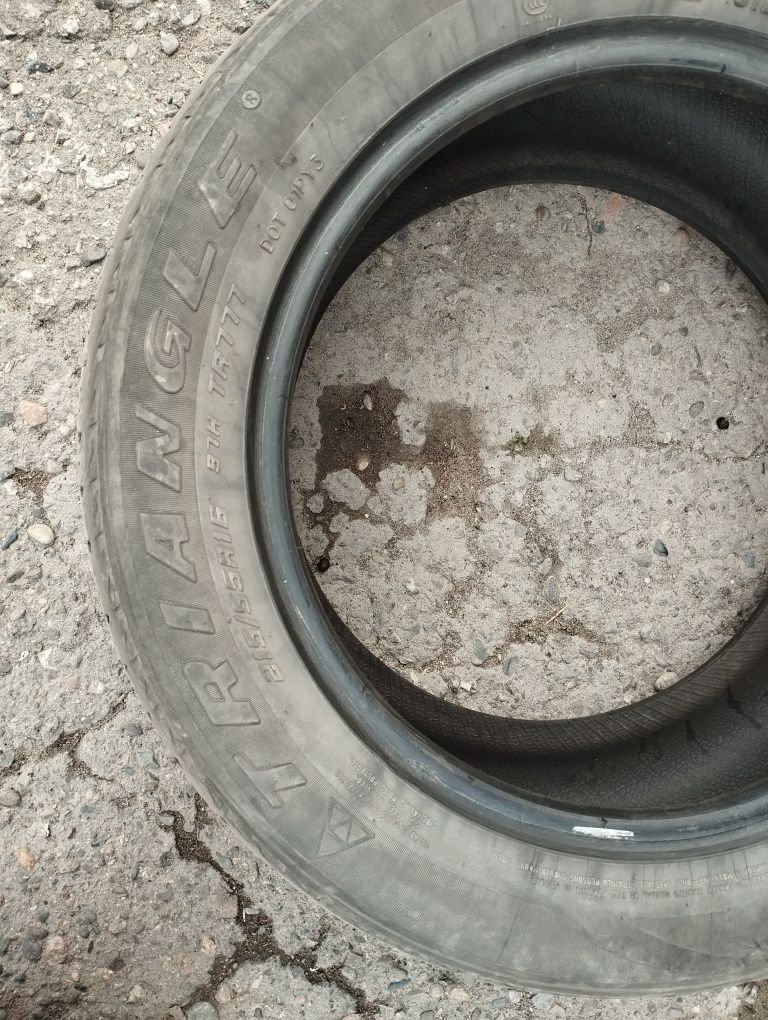 Зимние шины 215/55/16
