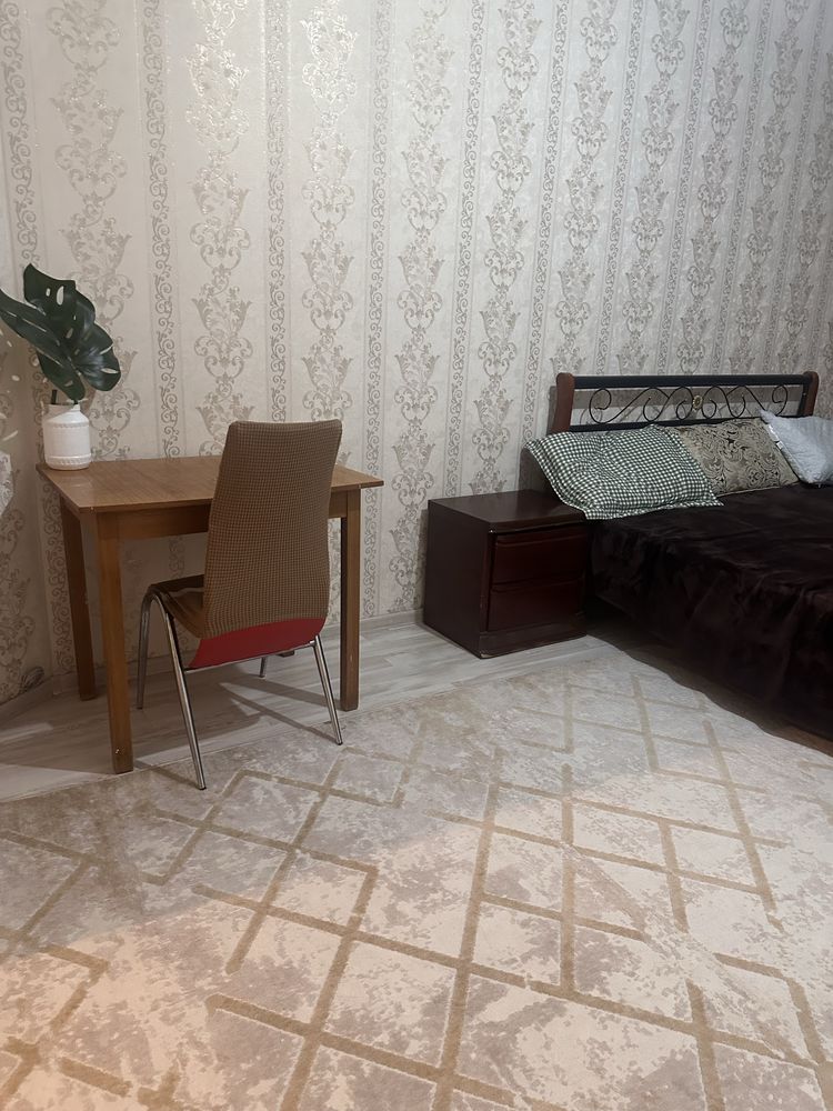 Продам 1-комнатную квартиру в центре левого берега