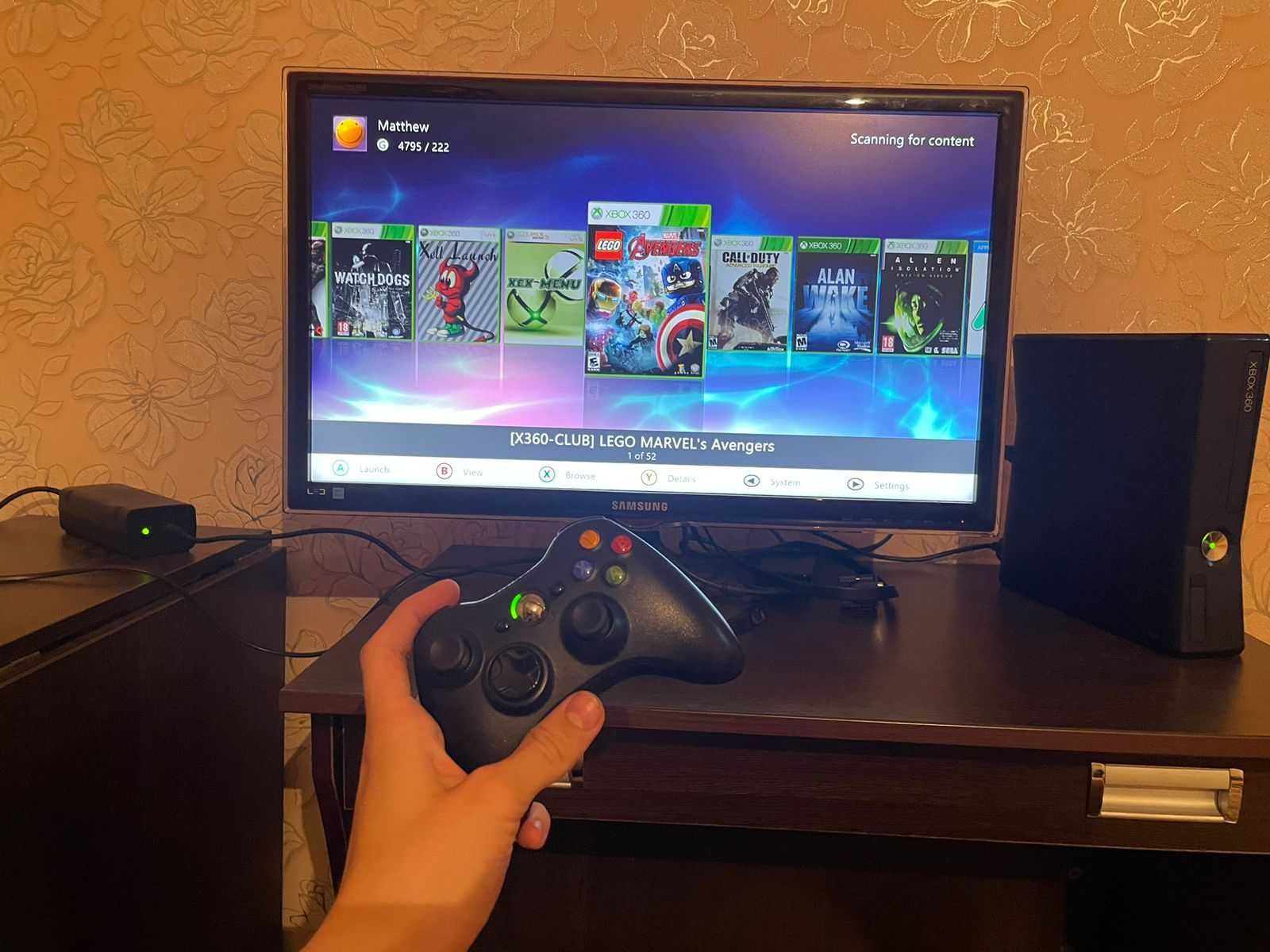 Xbox 360 slim с коробкой