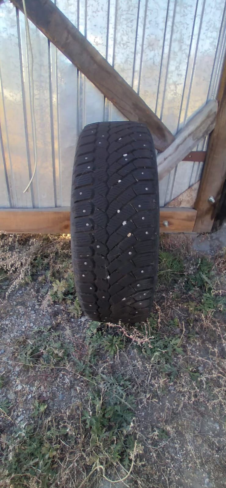 Продам зимние шины Gislaved 185/60/15