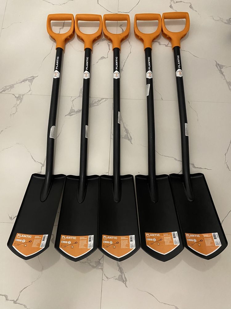 Лопата Original Plantic Fiskars Tera