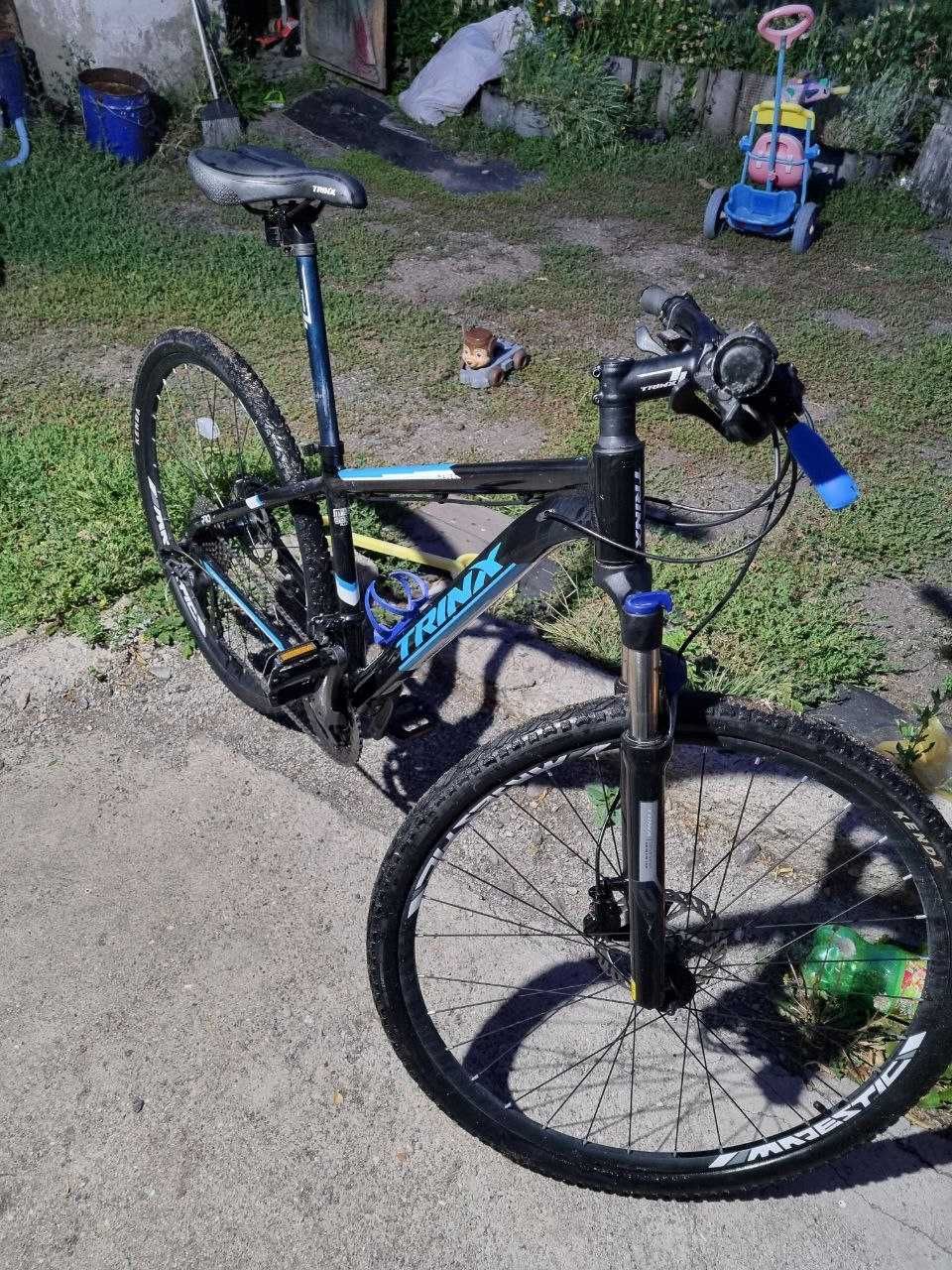 27.5 TRINX M1000
