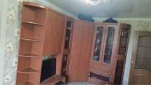 Продам стенку угловую  в зал