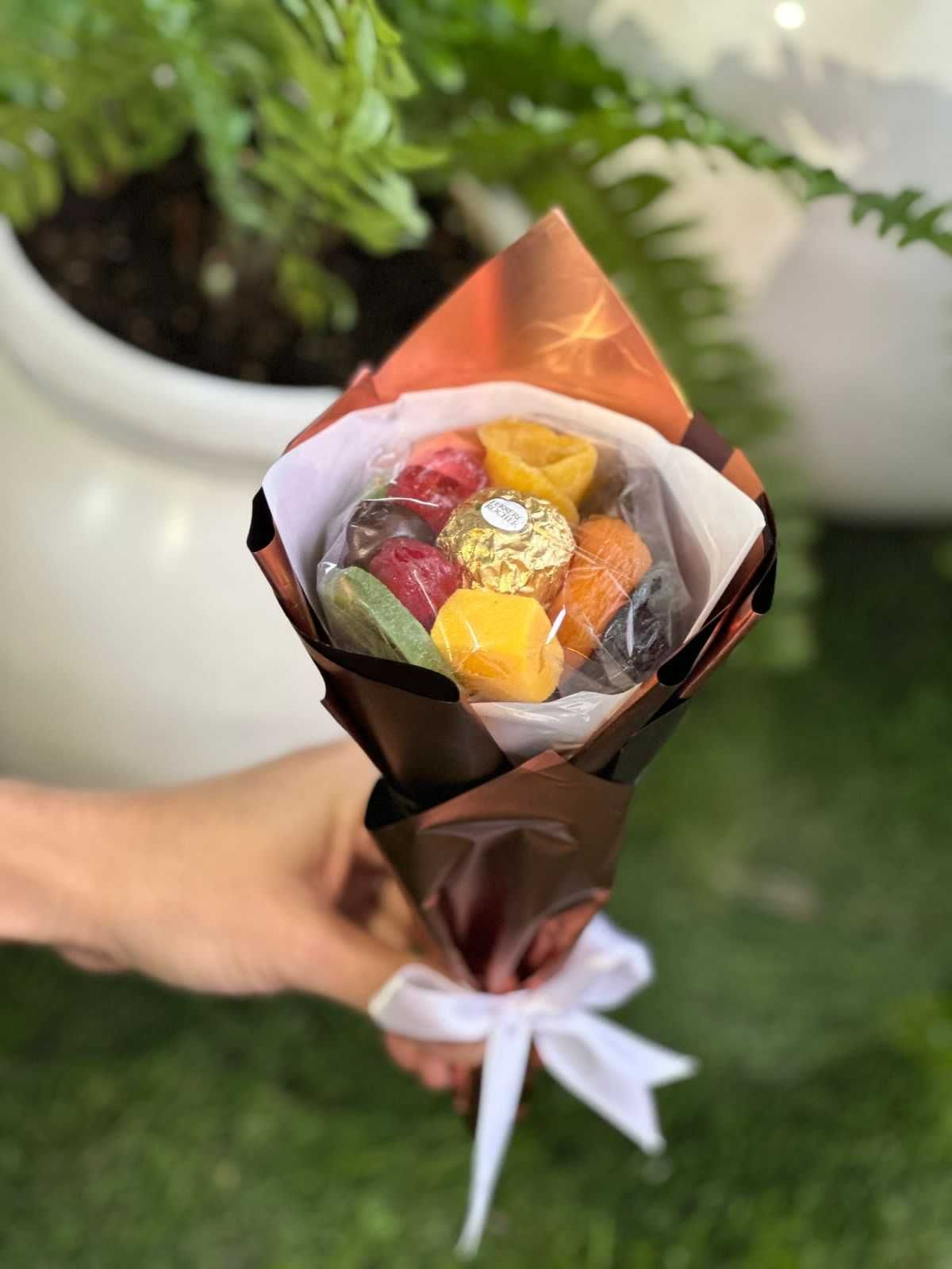 Подарки для учителей из сухафруктов и шоколад