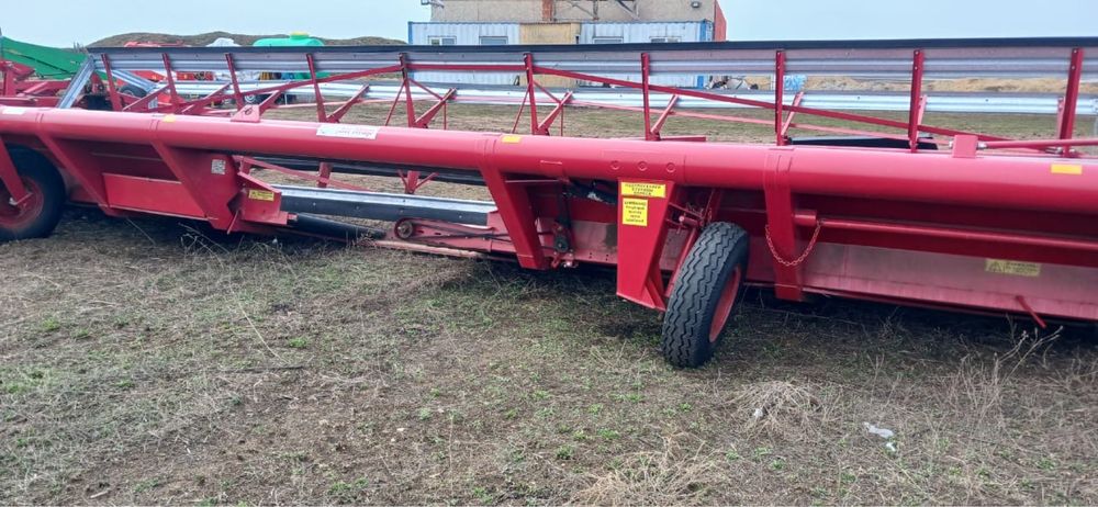Продам жатку ДонМар, 9 метровая с боковым валком (для зерновых и трав)