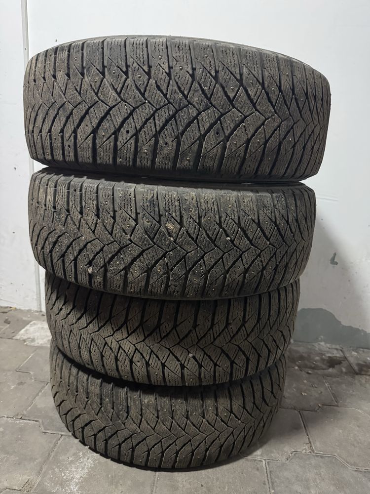 Продаю зимнию резину TREANGLE