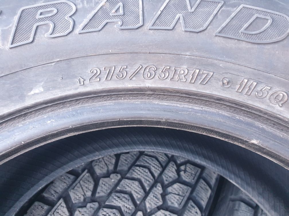 Шины зимние dunlop  275/65r17