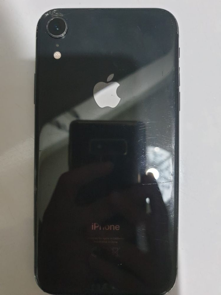 Продам или обменяю iPhone XR