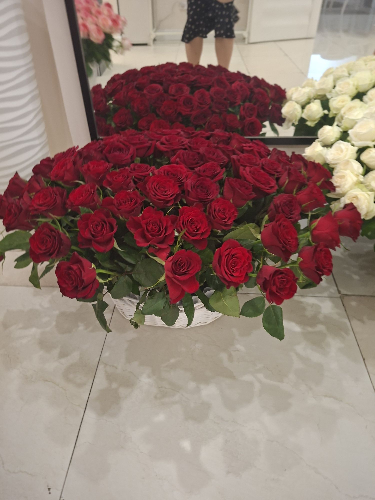 Цветы 101 роза букет