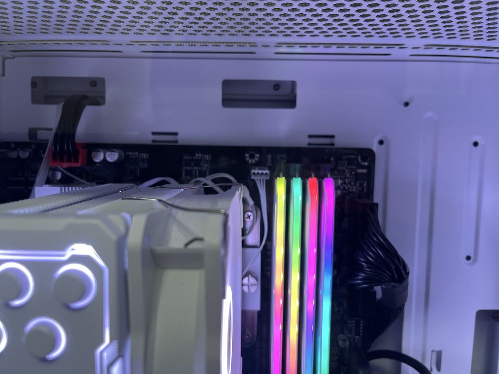 Компьютер 3080 ti 14600 kf 64RAM 2000gb
