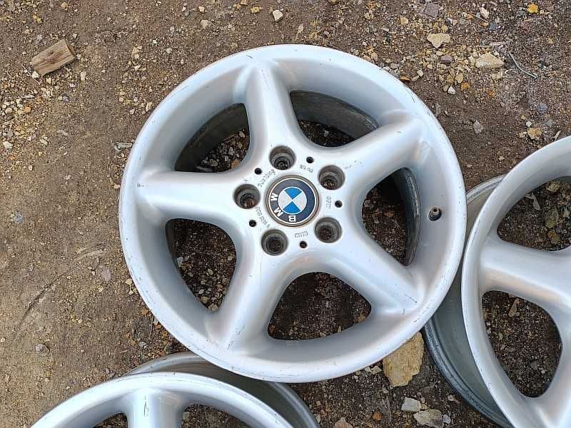 Продам оригинальные легкосплавные диски "Cromodora" на BMW 3.