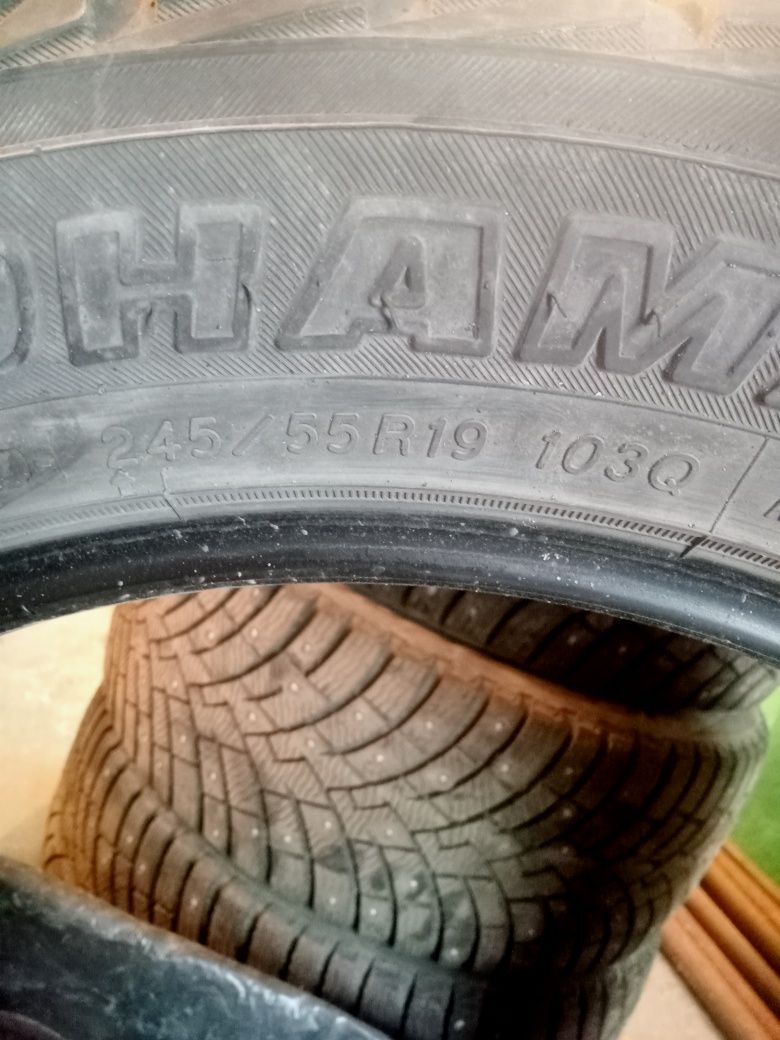 Продам колесо на запаску , стояла на Хайландере R 19.