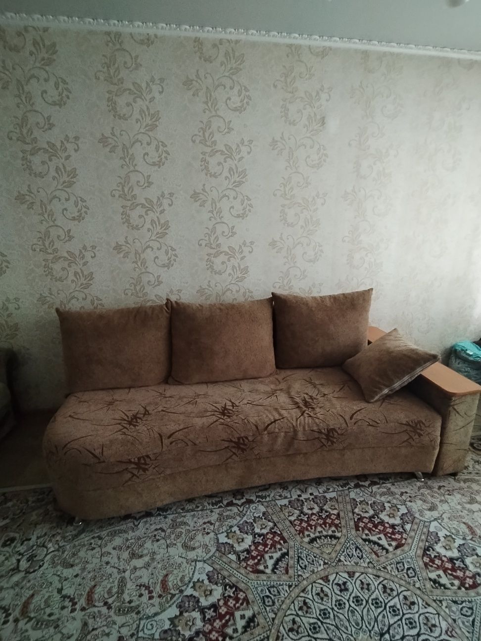 Продам диван/софу