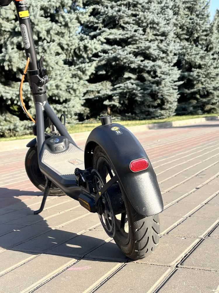 Электро самокат ninebot f30 plus